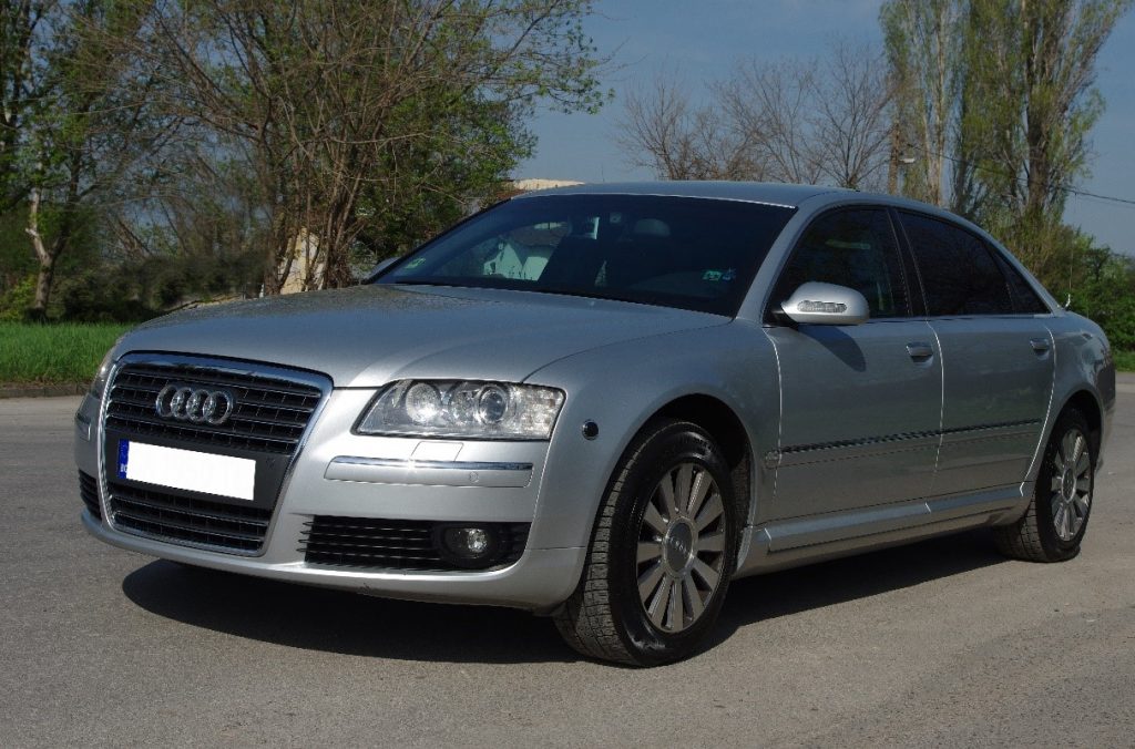 Rent-a-Car|Audi А8 Quattro frond picture Brone.bg