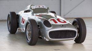 Mercedes Benz W196R Silver Arrow 1954 | Brone.bg